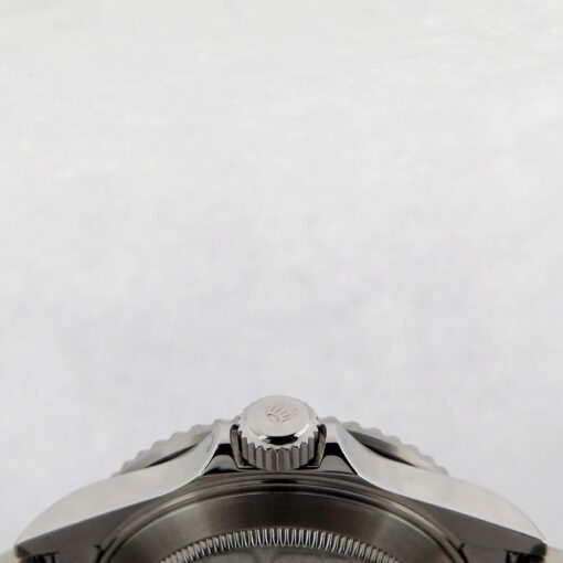 Rolex 16610LN Submariner - Image 4