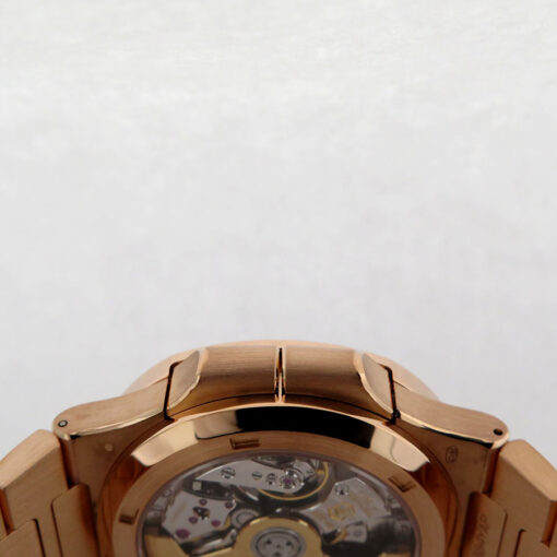 Patek Philippe 5990/1R Nautilus Travel Time Chronograph - Image 6