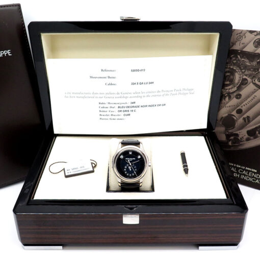 Patek Philippe 5205G Complications Annual Calendar Moonphase with Blue Dial - Image 2