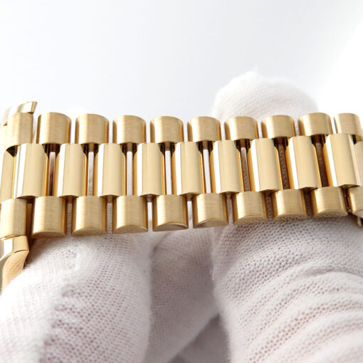 Rolex 228238 Day Date 40 18K Yellow Gold with Champagne Stick Dial - Image 6