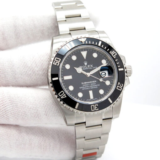 Rolex 116610LN Submariner (New Old Stock)