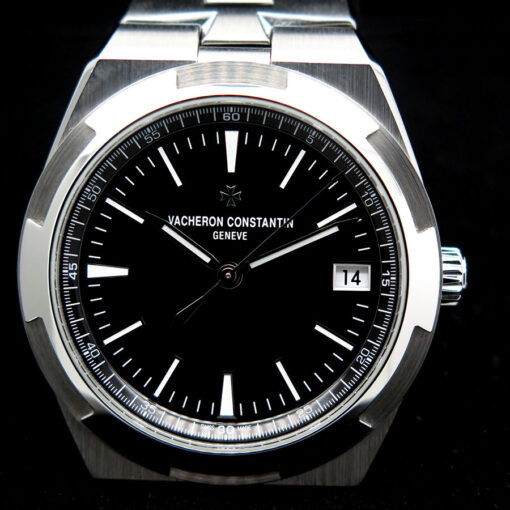 Vacheron Constantin 4520V Overseas with Black Dial Automatic - Image 3
