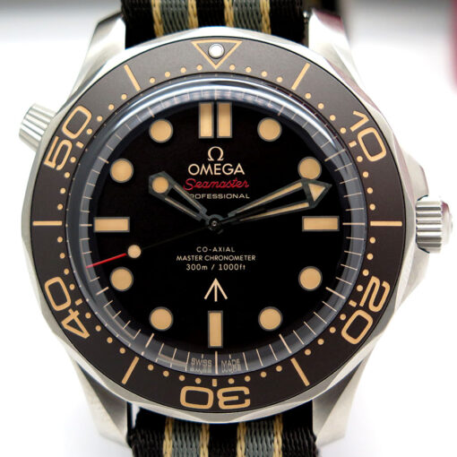 Omega Seamaster Diver 300m ‘007 Edition Titanium on NATO - Image 3