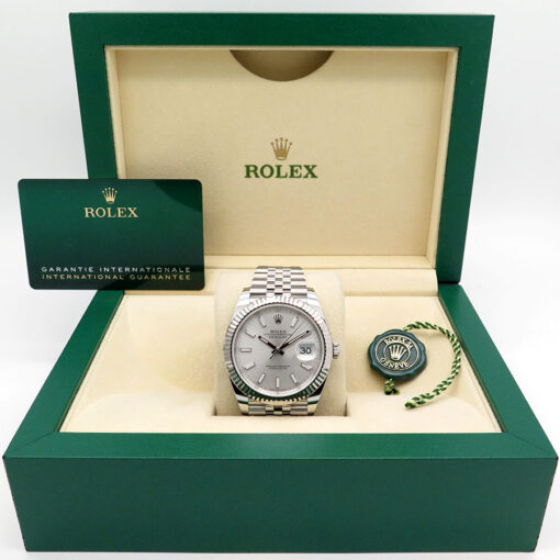 Rolex 126334 Datejust 41 with Silver Stick Dial on Jubilee - Image 2