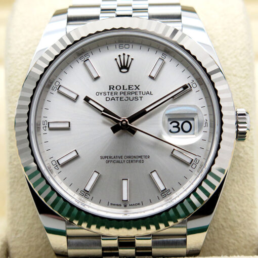 Rolex 126334 Datejust 41 with Silver Stick Dial on Jubilee - Image 3