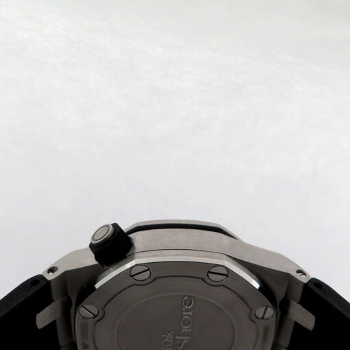 Audemars Piguet 15703ST Royal Oak Offshore Diver with Black Dial - Image 6