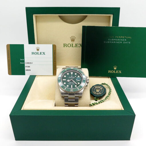 Rolex 116610LV Submariner - Image 2