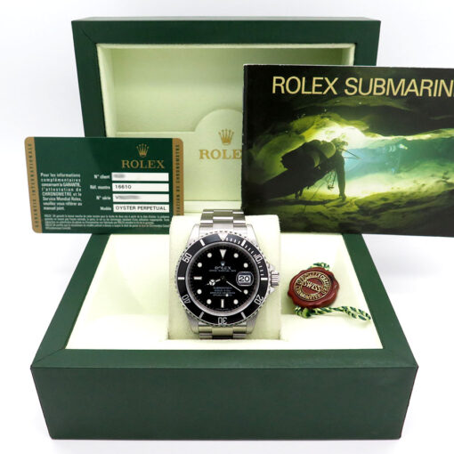 Alternative view of Rolex 16610LN Submariner (New Old Stock)