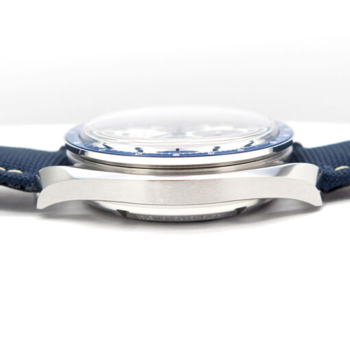 Omega Speedmaster 50th Anniversary Chronograph “Silver Snoopy Award” - Image 6