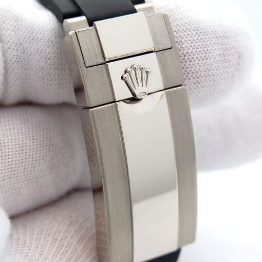 Rolex 126519LN Cosmograph Daytona 18K White Gold with Black Dial on Oysterflex - Image 7