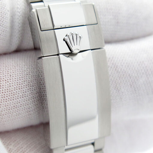 Rolex 126500LN Cosmograph Daytona with White Dial - Image 7