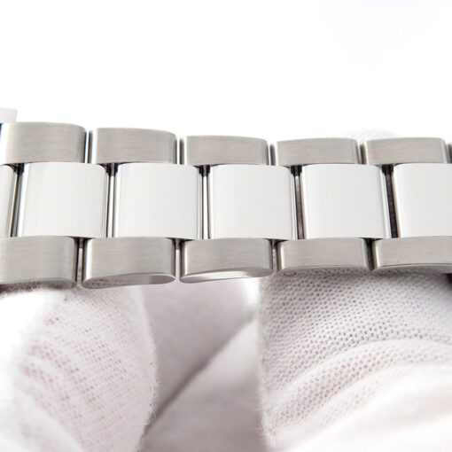 Rolex 126500LN Cosmograph Daytona with White Dial - Image 8