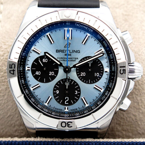Breitling PB0134 Chronomat B01 42mm with Ice Blue Dial - Image 3