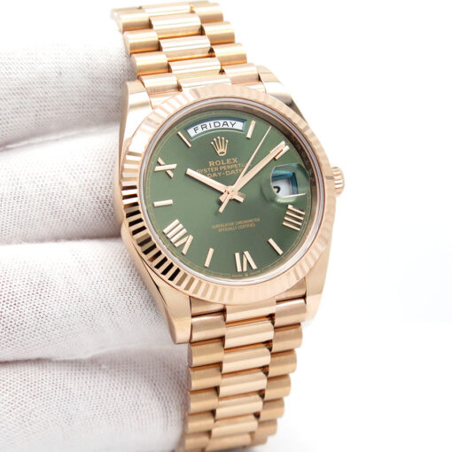 Rolex 228235 Day Date 40 18K Rose Gold with Olive Green Dial