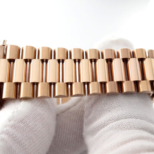 Rolex 228235 Day Date 40 18K Rose Gold with Olive Green Dial - Image 8