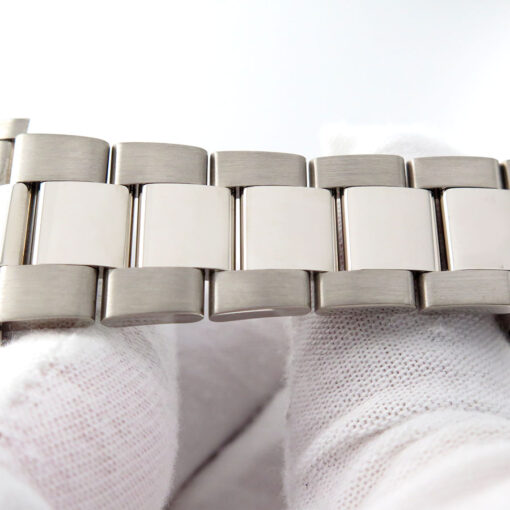 Rolex 126619LB Submariner 41 18K White Gold - Image 8