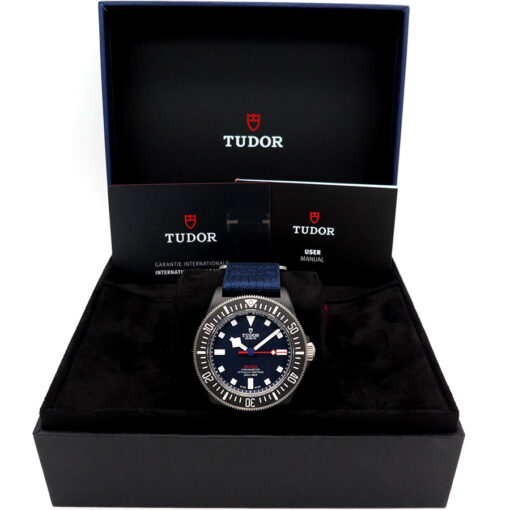 Alternative view of Tudor 25707KN Pelagos FXD Alinghi Red Bull Racing Edition