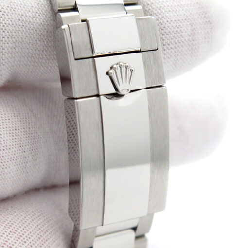 Rolex 126500LN Cosmograph Daytona with Black Dial - Image 7