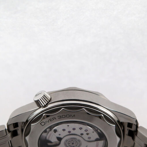 Omega Seamaster Diver 300m with Grey Dial on Bracelet - Image 6