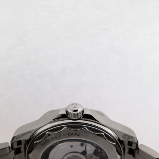 Omega Seamaster Diver 300m with Grey Dial on Bracelet - Image 5