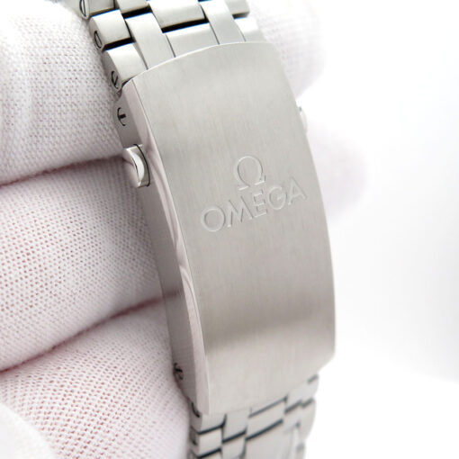 Omega Seamaster Diver 300m with Black Dial on Bracelet - Image 8
