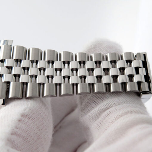 Rolex 126334 Datejust 41 with Slate Roman Dial on Jubilee - Image 8