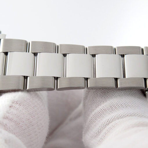 Rolex 126500LN Cosmograph Daytona with White Dial - Image 6