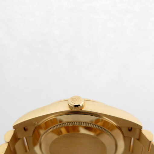 Rolex 228238 Day Date 40 18K Yellow Gold with Silver Diagonal Motif Dial - Image 4