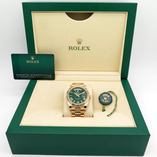 Rolex 228238 Day Date 40 18K Yellow Gold with Green Roman Dial - Image 2