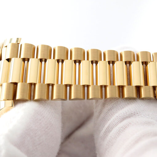 Rolex 228238 Day Date 40 18K Yellow Gold with Green Roman Dial - Image 6