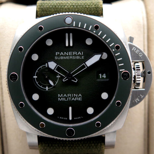 Panerai PAM 1697 Submersible Marina Militare 44mm - Image 3