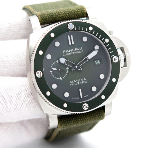 Panerai PAM 1697 Submersible Marina Militare 44mm