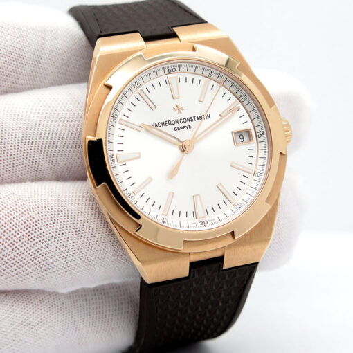 Vacheron Constantin 4500V Overseas 18K Rose Gold Automatic with Silver Dial
