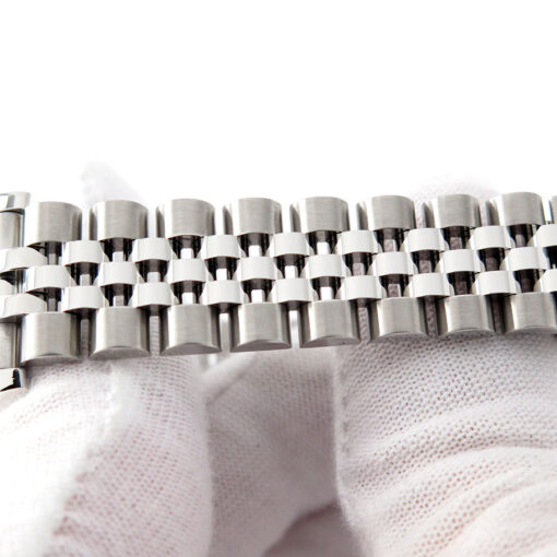 Rolex 178384 Datejust 31 with Mother of Pearl Roman Roman Dial Diamond Bezel on Jubilee - Image 6