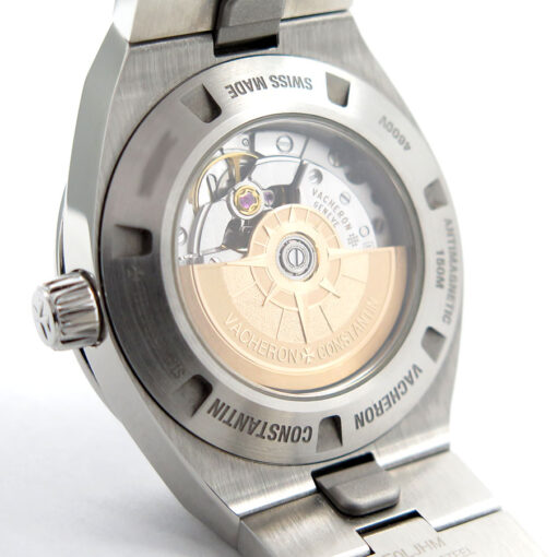 Vacheron Constantin 4600V Overseas 35mm with Blue Dial Automatic - Image 4