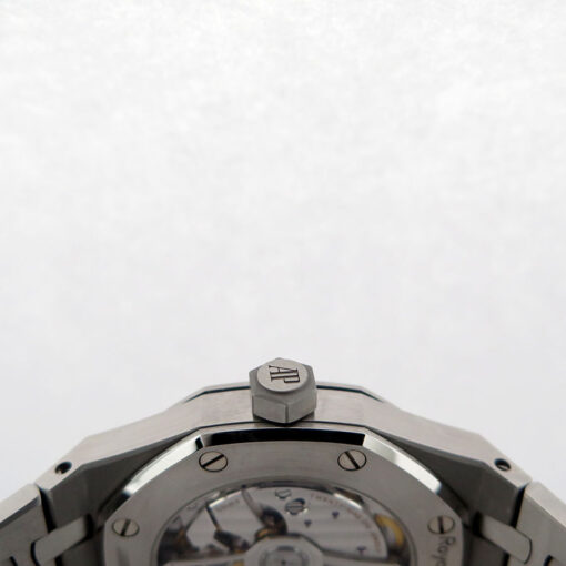Audemars Piguet 15550ST Royal Oak "50th Anniversary " with Silver Dial - Image 5