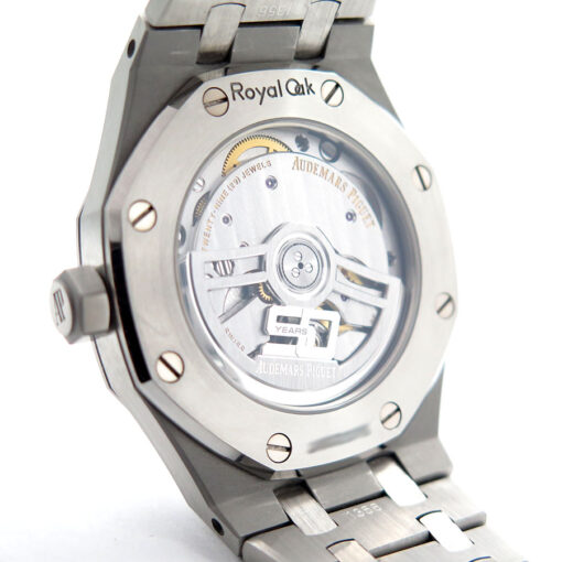 Audemars Piguet 15550ST Royal Oak "50th Anniversary " with Silver Dial - Image 4