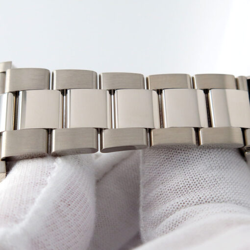Rolex 126619LB Submariner 41 18K White Gold - Image 8