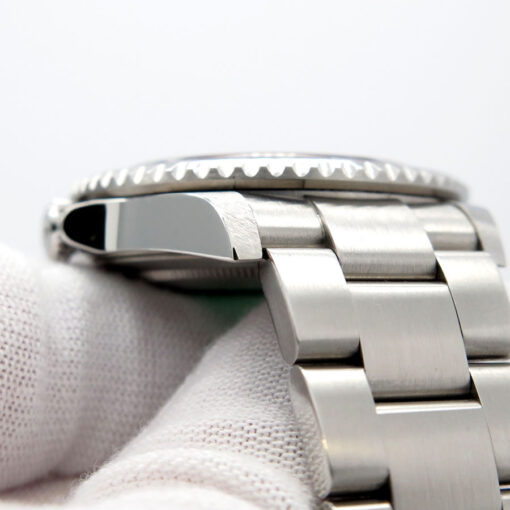 Rolex 16710 GMT Master II with Red & Blue Bezel - Image 8