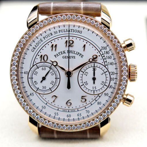 Patek Philippe 7150/250R Ladies Chronograph Manual Wind - Image 3