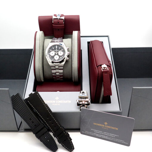 Vacheron Constantin 5520V Overseas Chronograph with Black Dial - Image 2
