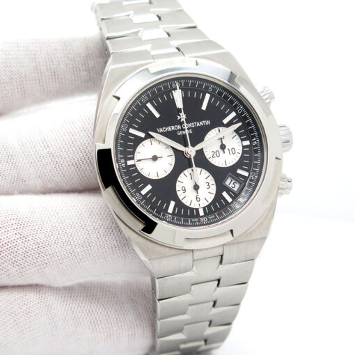 Vacheron Constantin 5520V Overseas Chronograph with Black Dial