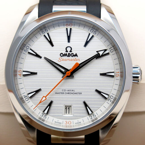 Omega Seamaster Aqua Terra 150m with Silver Dial on Rubber Strap - Image 4