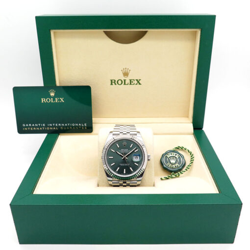 Rolex 126334 Datejust 41 with Mint Green Dial on Jubilee - Image 2