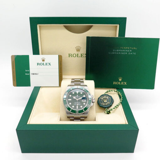 Rolex 116610LV Submariner - Image 2