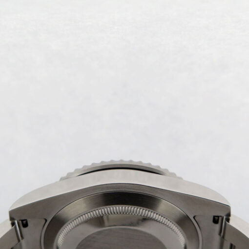 Rolex 116610LV Submariner - Image 5