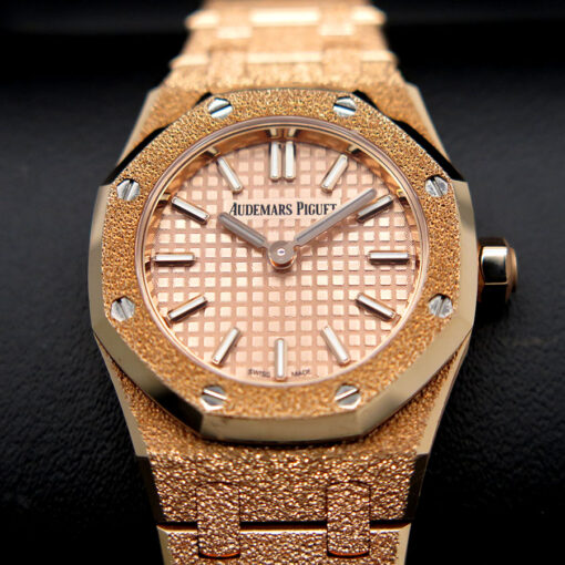 Audemars Piguet 67630OR Royal Oak Mini Frosted Rose Gold Quartz - Image 3