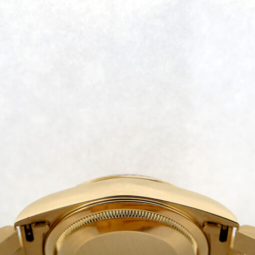 Rolex 18238 Day Date 18K Yellow Gold with Champagne Diamond Dial - Image 5