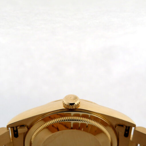 Rolex 18238 Day Date 18K Yellow Gold with Champagne Diamond Dial - Image 4