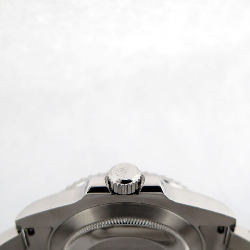 Rolex 116610LV Submariner - Image 4